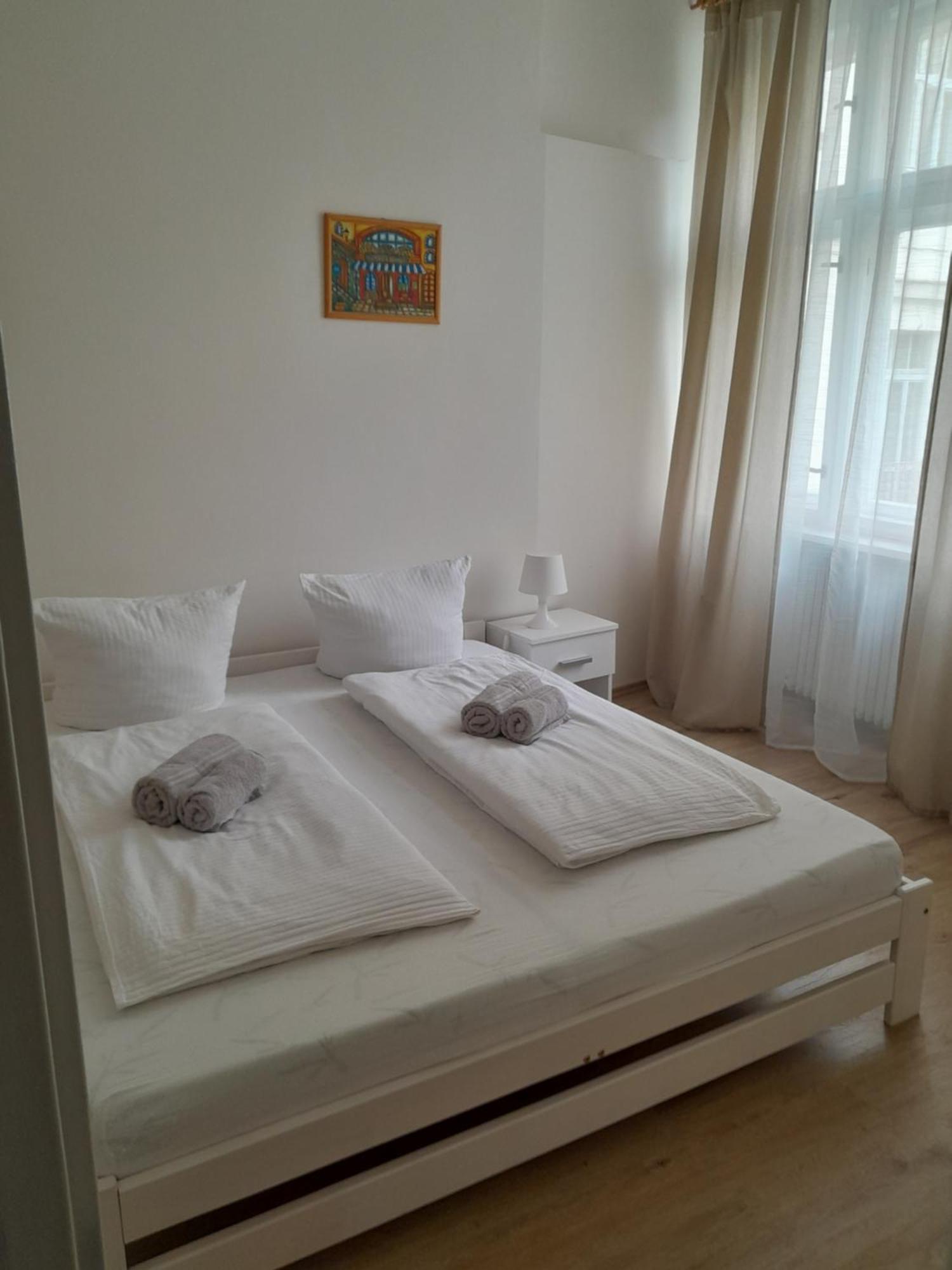 Lubert Apartmany S.R.O Prague Luaran gambar